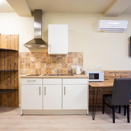 Gaestehaus - Boardinghouse Magnetsried เซเฮาพท์ ภายนอก รูปภาพ