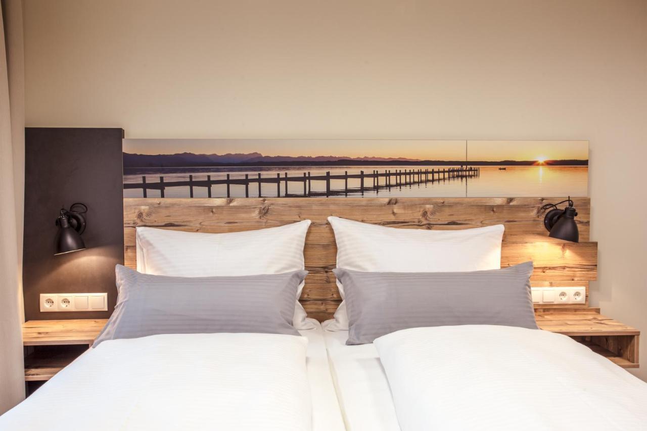 Gaestehaus - Boardinghouse Magnetsried เซเฮาพท์ ภายนอก รูปภาพ